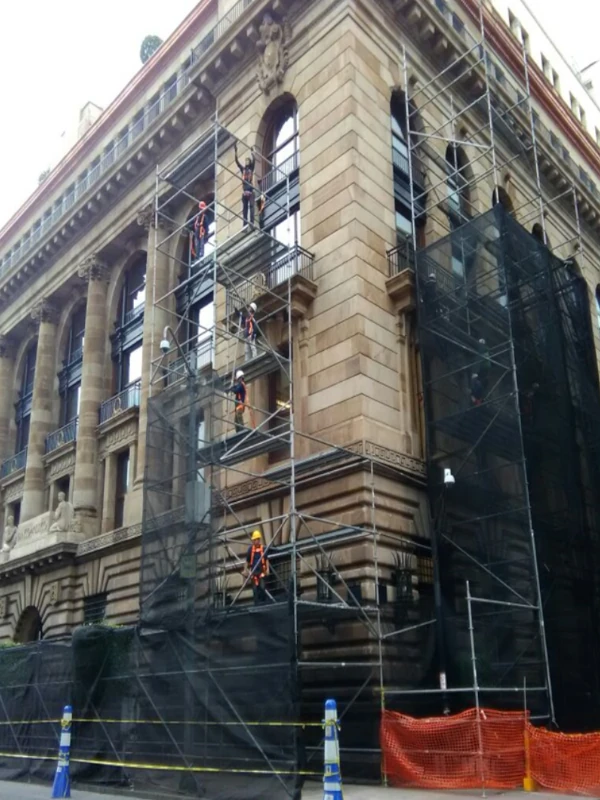 Venta y renta de andamios proyectos Banco